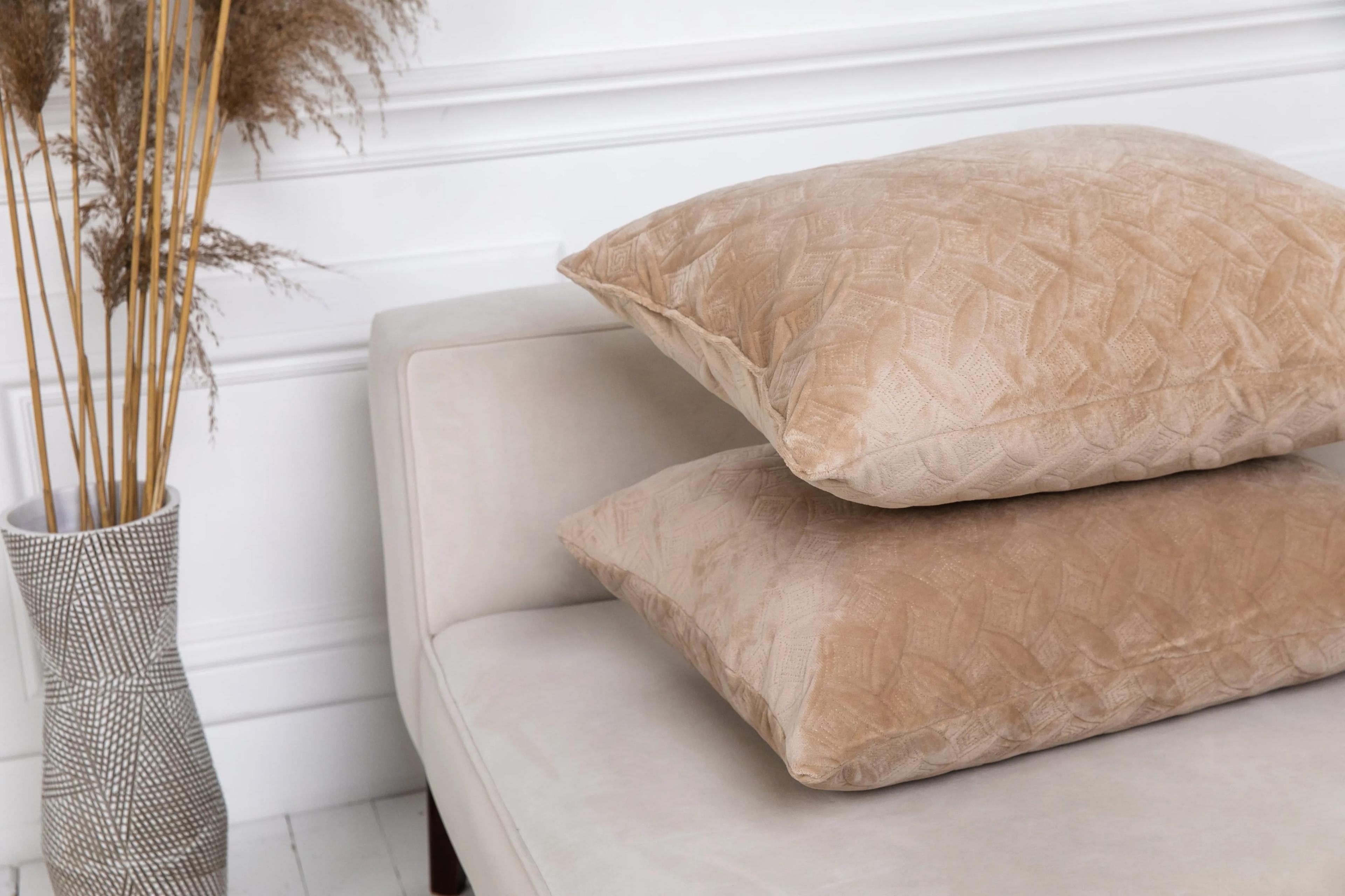 Декоративні подушки