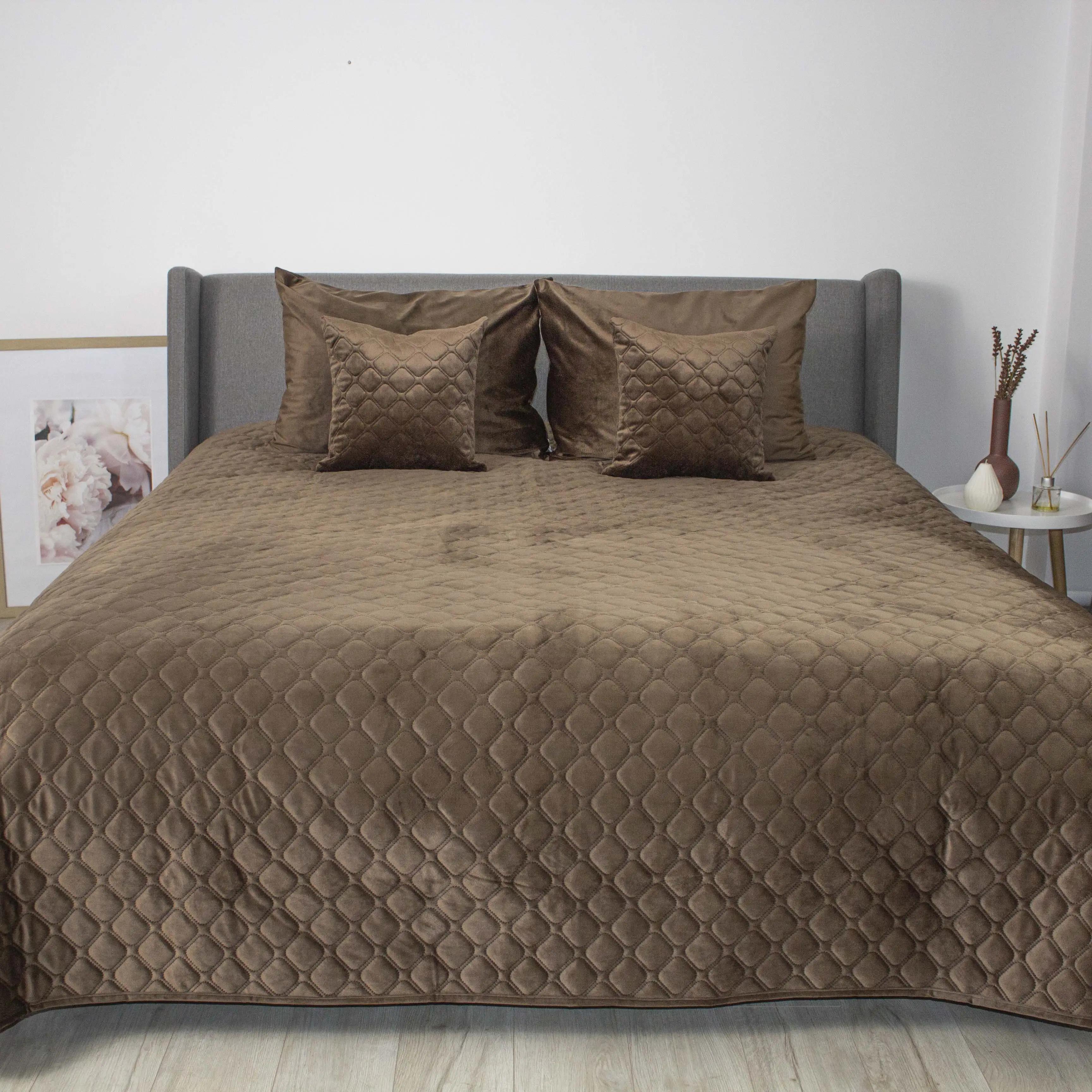 Bed Covers TEP "VELOUR" Coffee/Rhombus round, 220x240