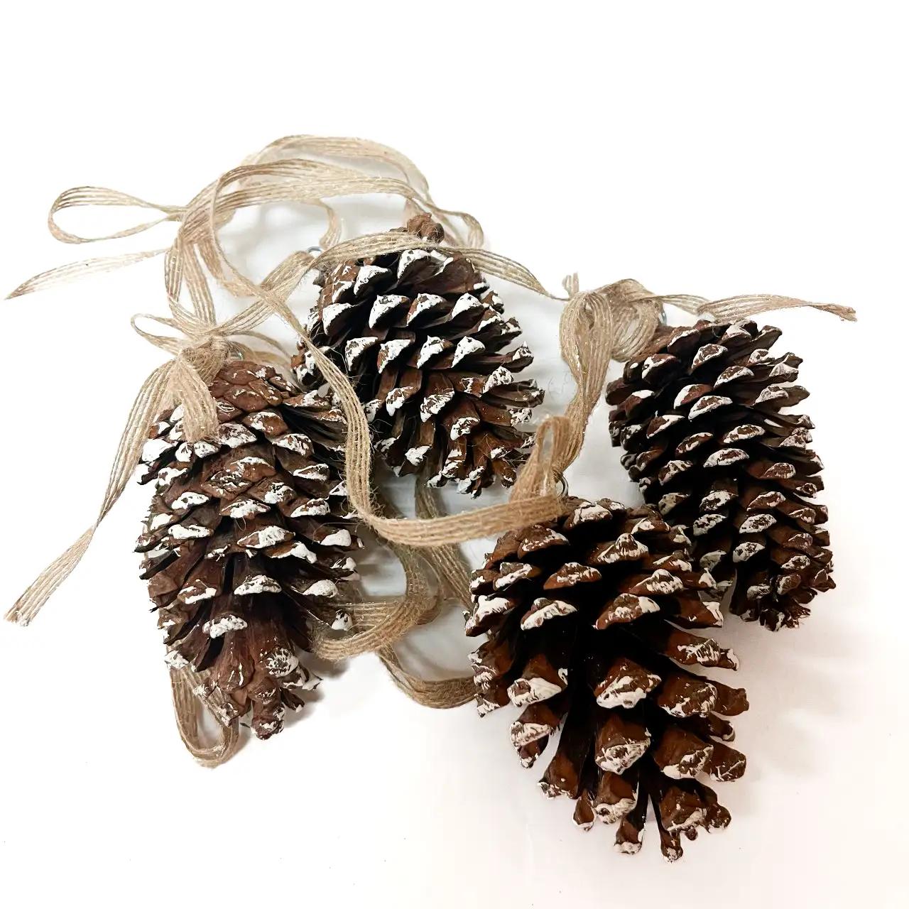 Decorative trim ‘Winter Tale’, brown, natural pine cones