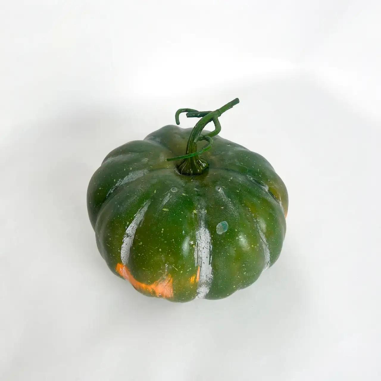 Декоративна фігурка “Pumpkin Glow”, 25 см, зелена - Фото 2