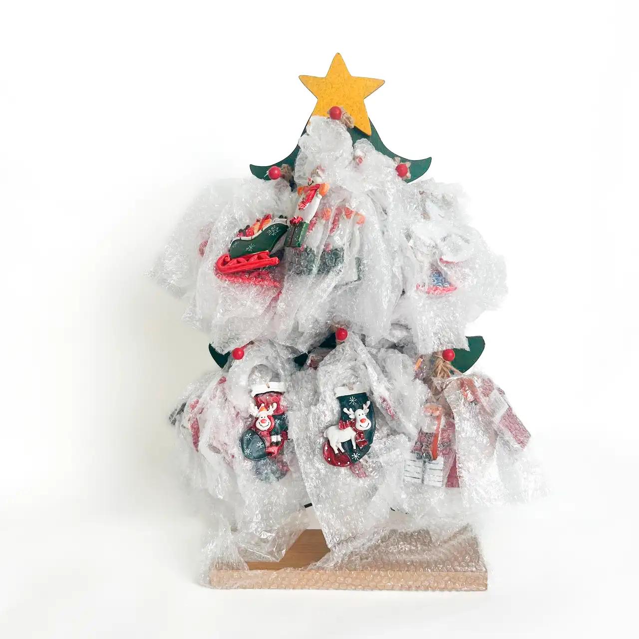 Decorative figurine ‘Christmas Family’, wooden