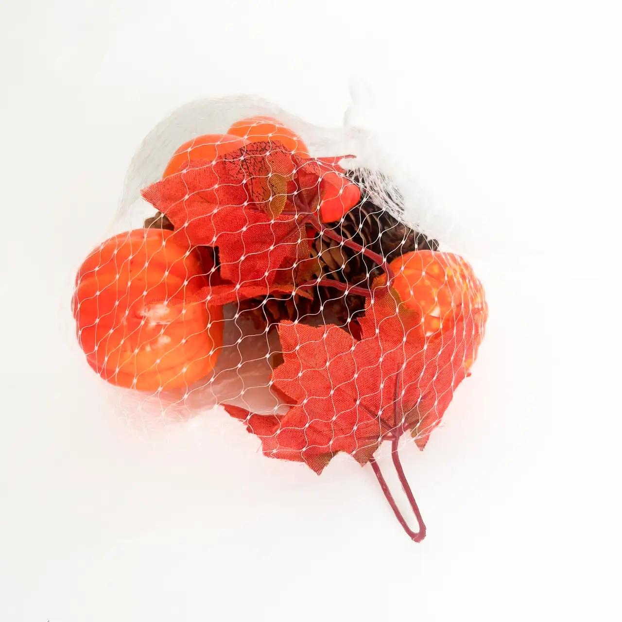 Set of decorative accessories ‘Autumn Comfort’, orange