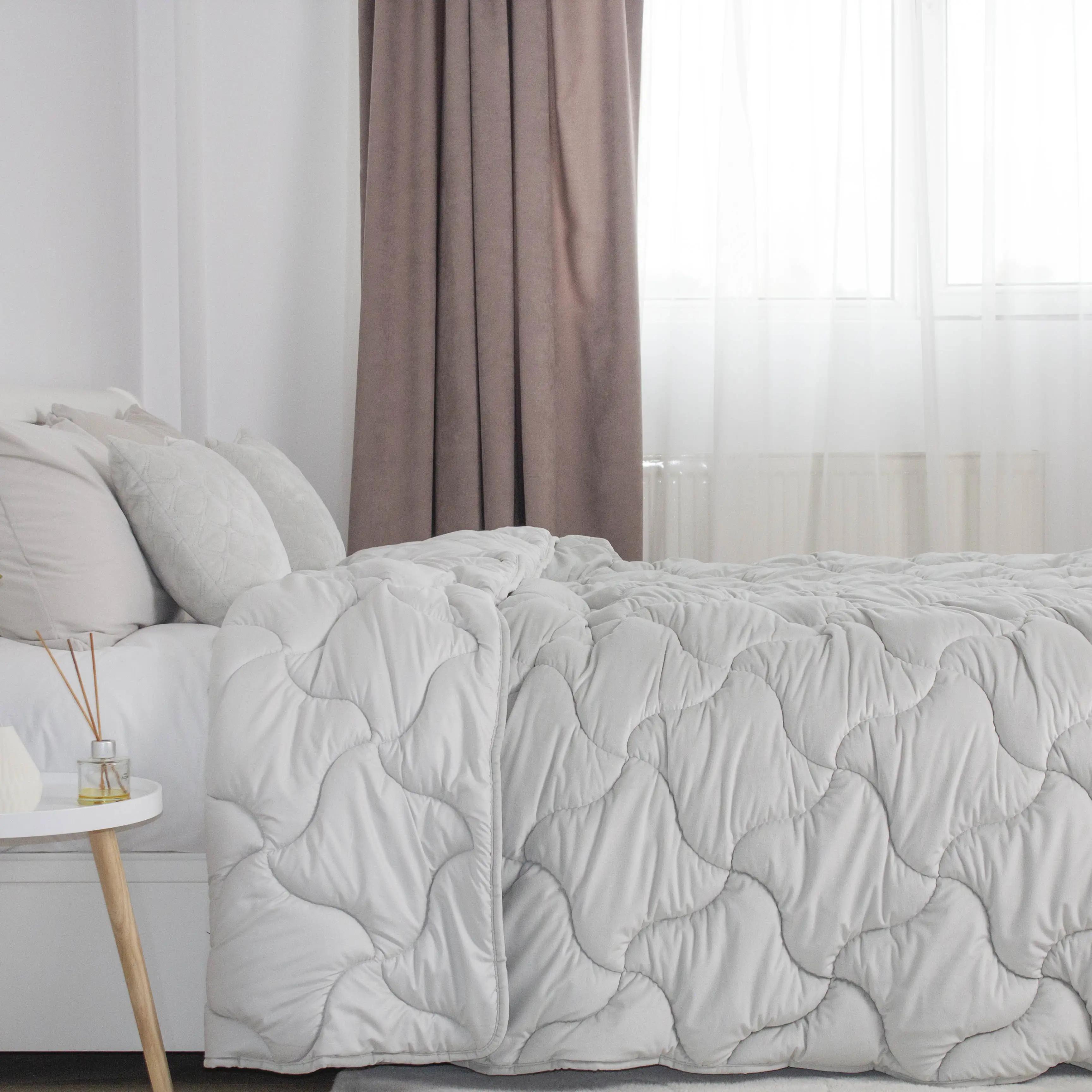 Ковдра ТЕП "VELOUR" Світло - сіра, 180x210 - Фото 5