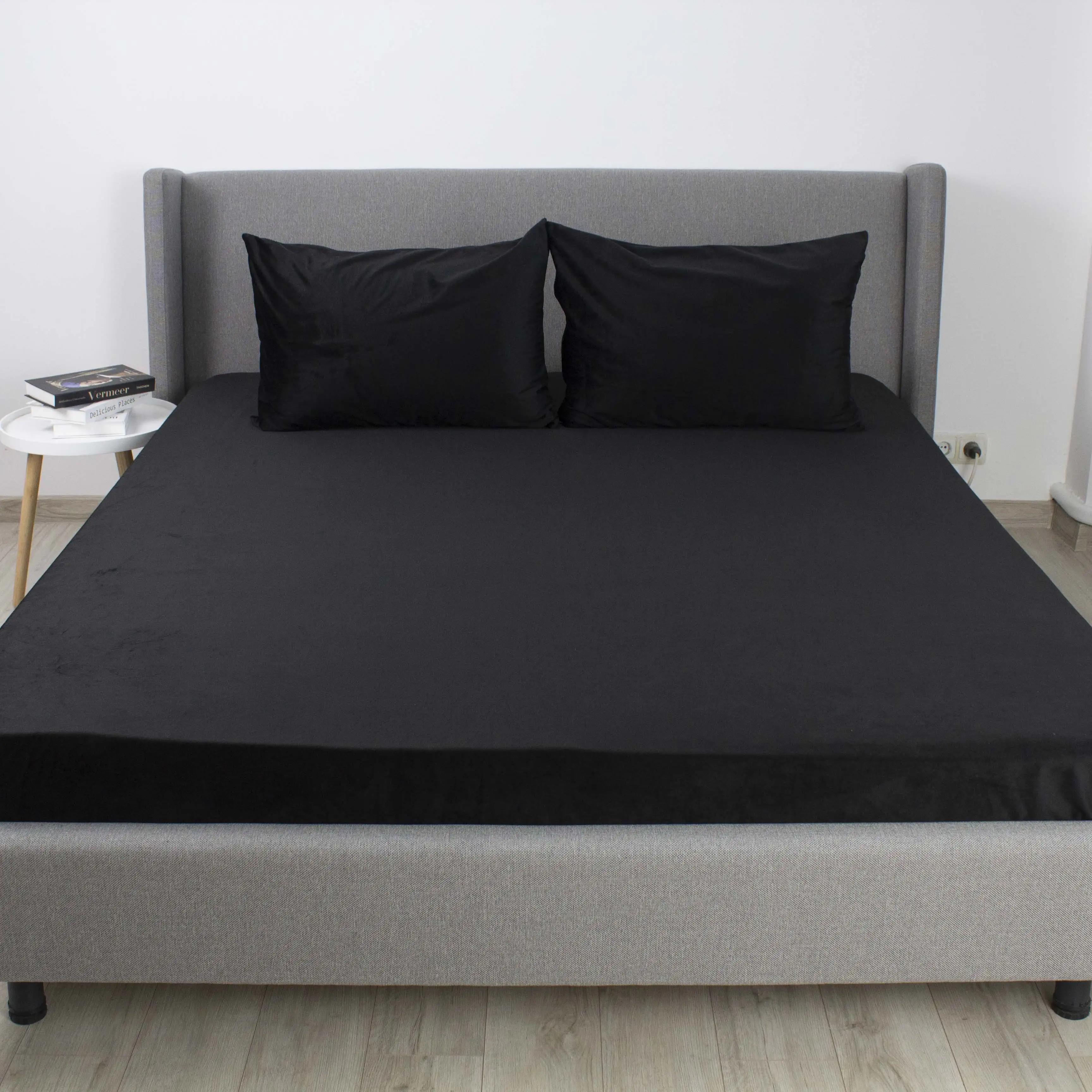 Простирадло ТЕП "VELOUR" з резинкою чорне, 160x200