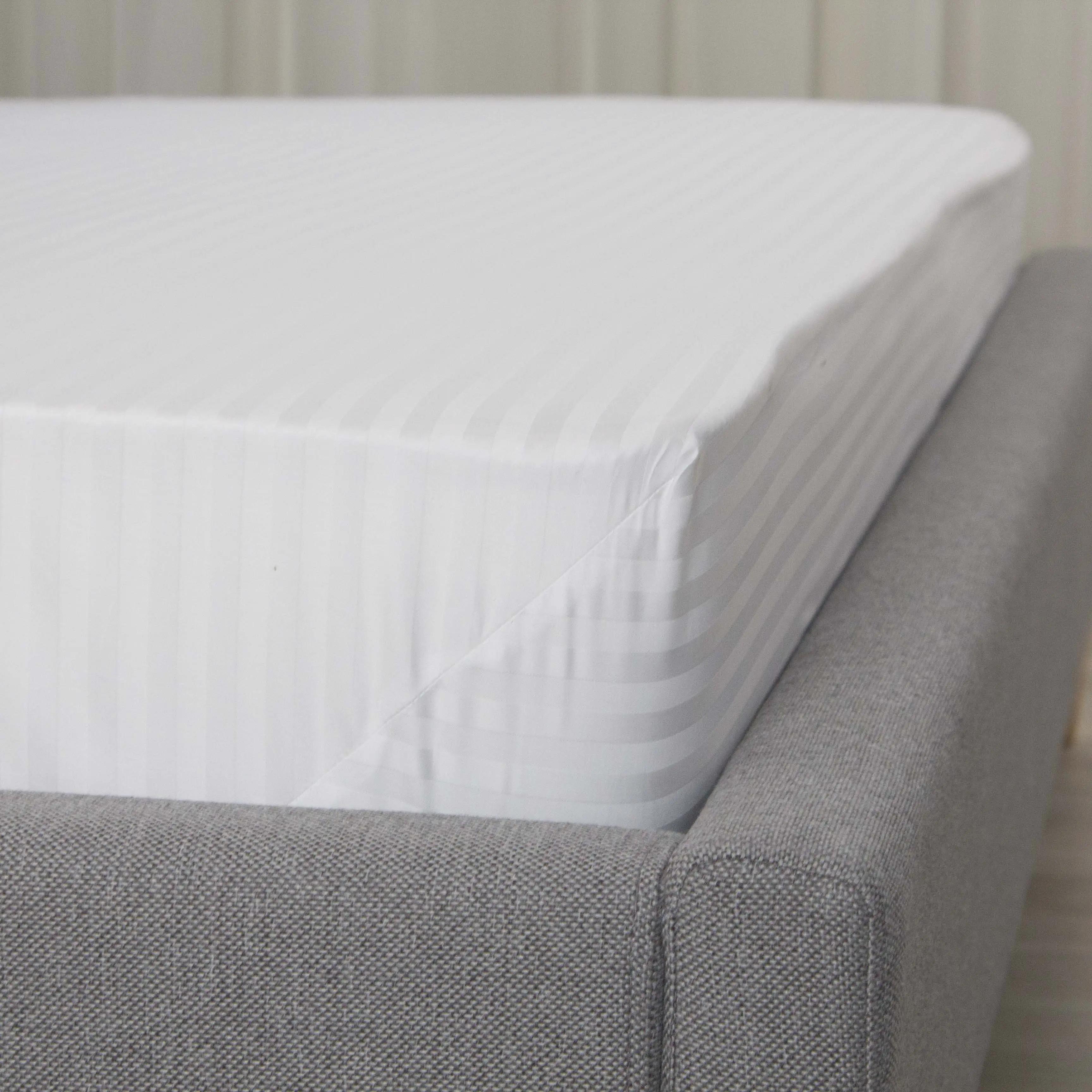 Простыня «ТЕП» с резинкой сатин Optical White