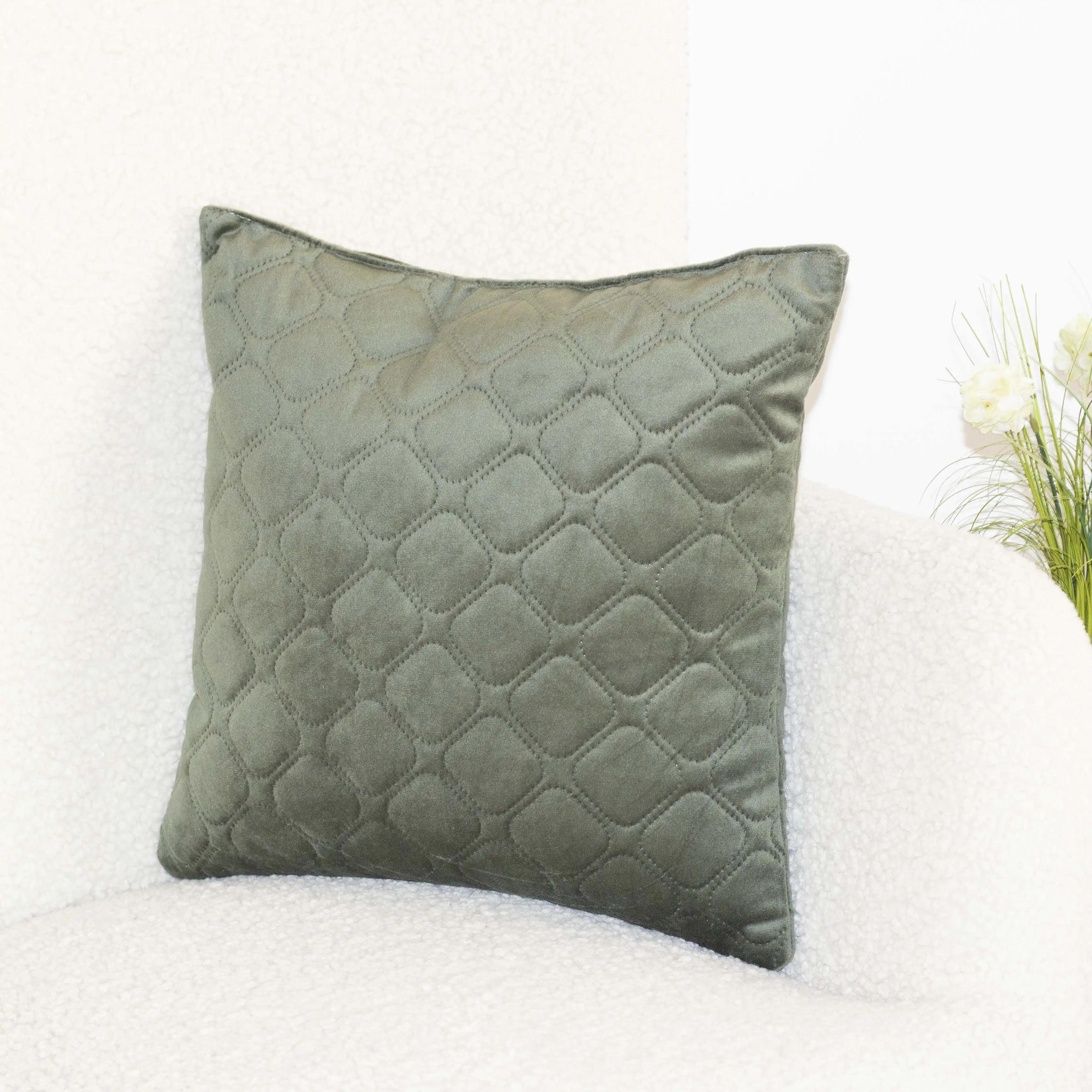 Подушка декоративная "VELURE" Dark Green, 40x40 - Фото 2