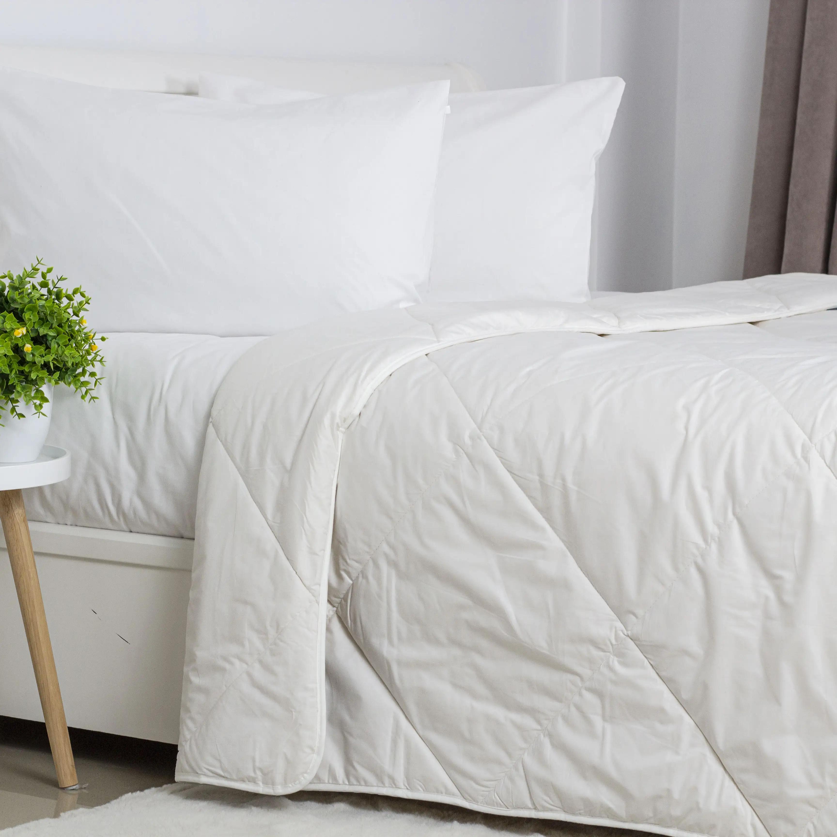 Blanket Bettdecke "PUR ECHTE WOLLE", 155x200