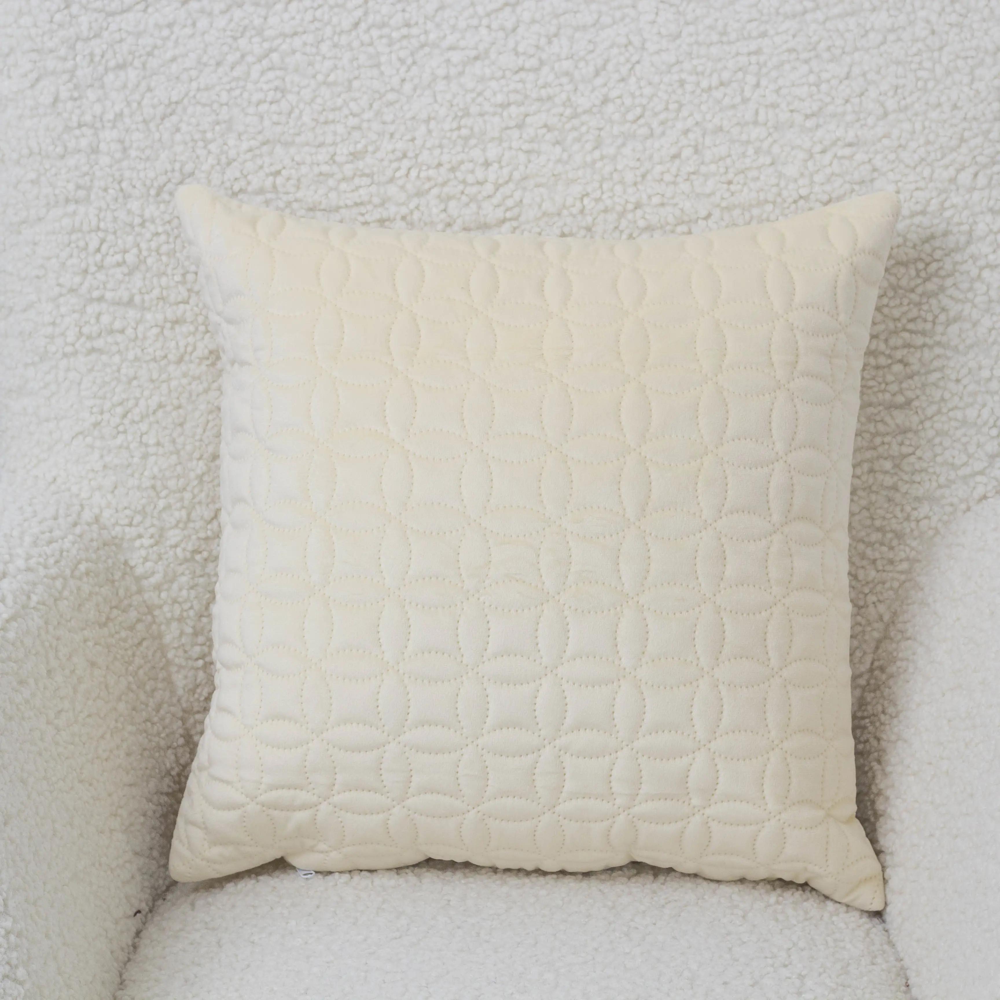 Наволочка декоративная ТЕП "VELOUR" 45*45 см с замком Бежевый/Мозаика, 45x45