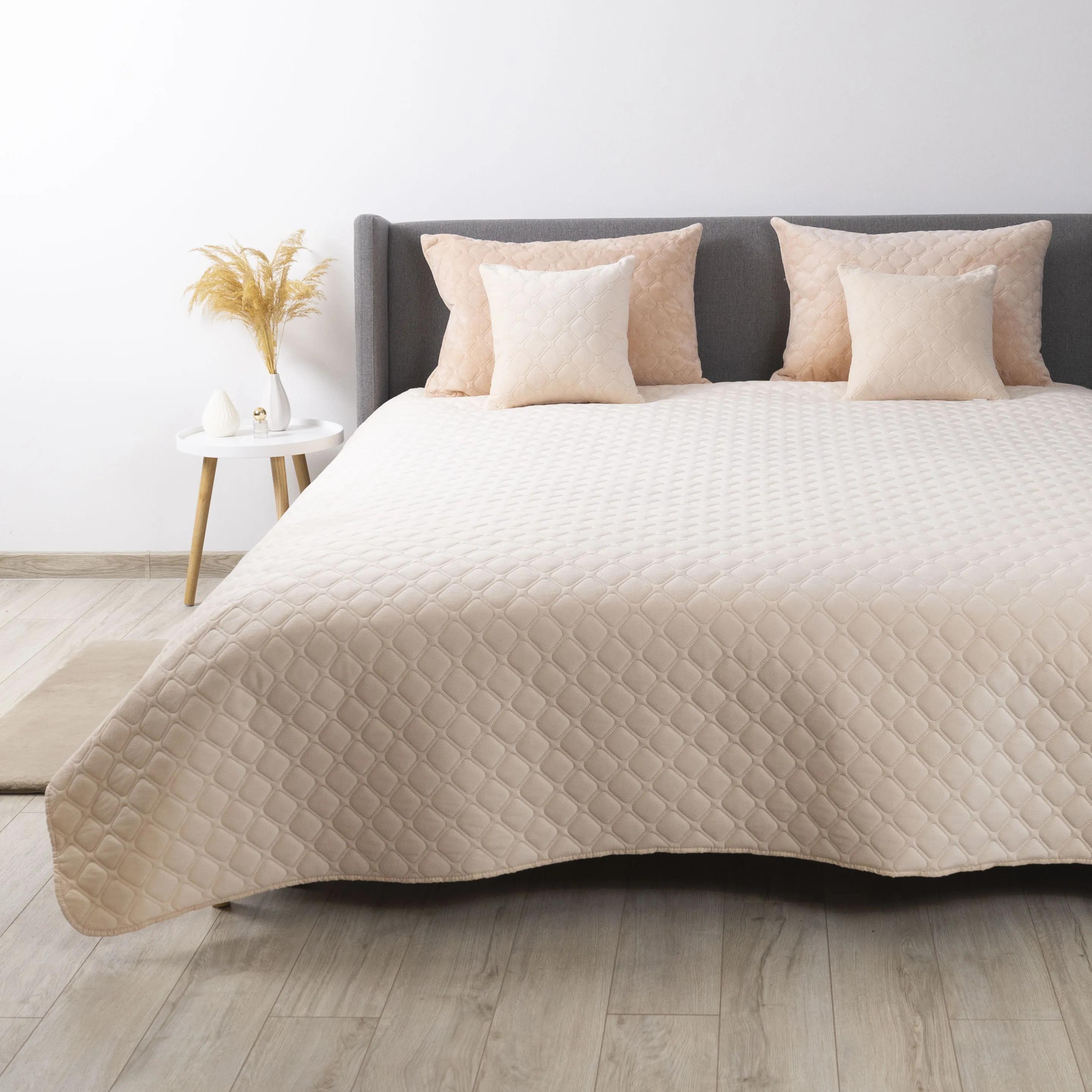 Bed Covers TEP "VELOUR" Peach/Rhombus round