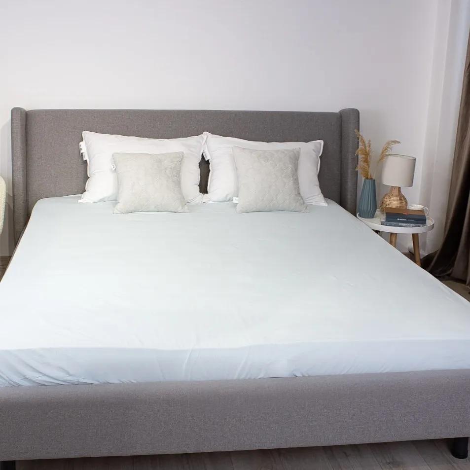 Sheet "NATHNENNYA" with an elastic band Light Blue