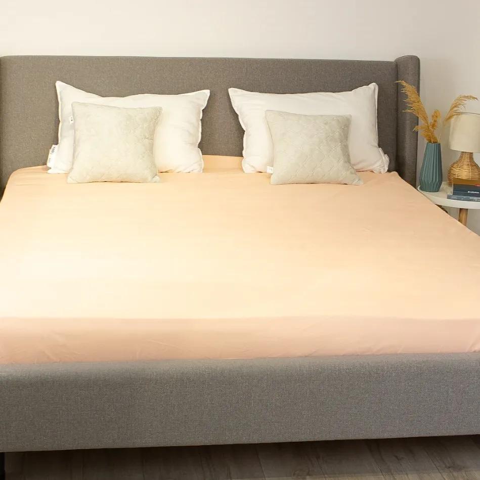 Sheet "NATHNENNYA" with an elastic band Nude