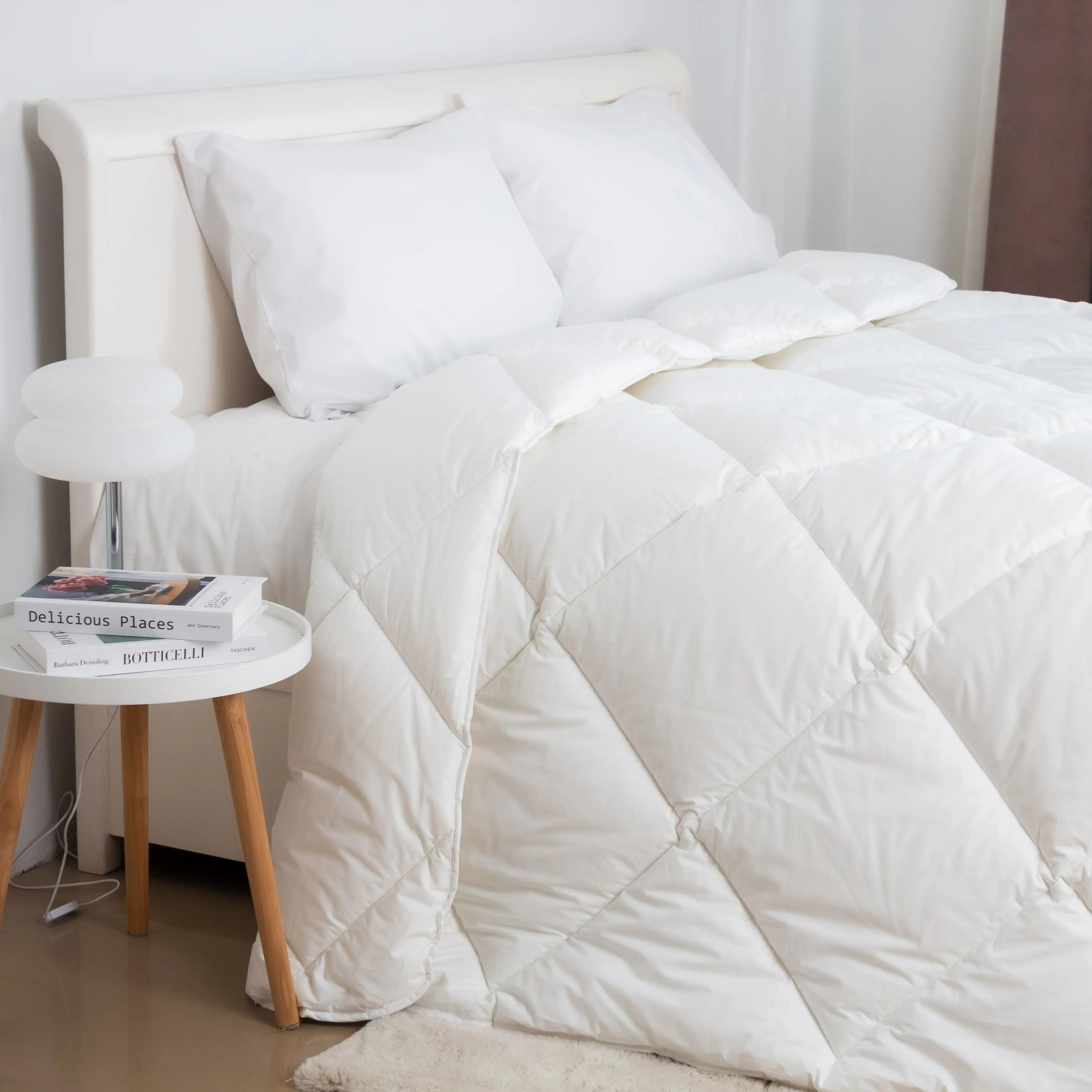 Одеяло FRIENDLY "ТЕП" ЛЕБЕДИНЫЙ ПУХ тик, 180x210 - Фото 3 Одеяло FRIENDLY "ТЕП" ЛЕБЕДИНЫЙ ПУХ тик, 180x210 - Фото 3