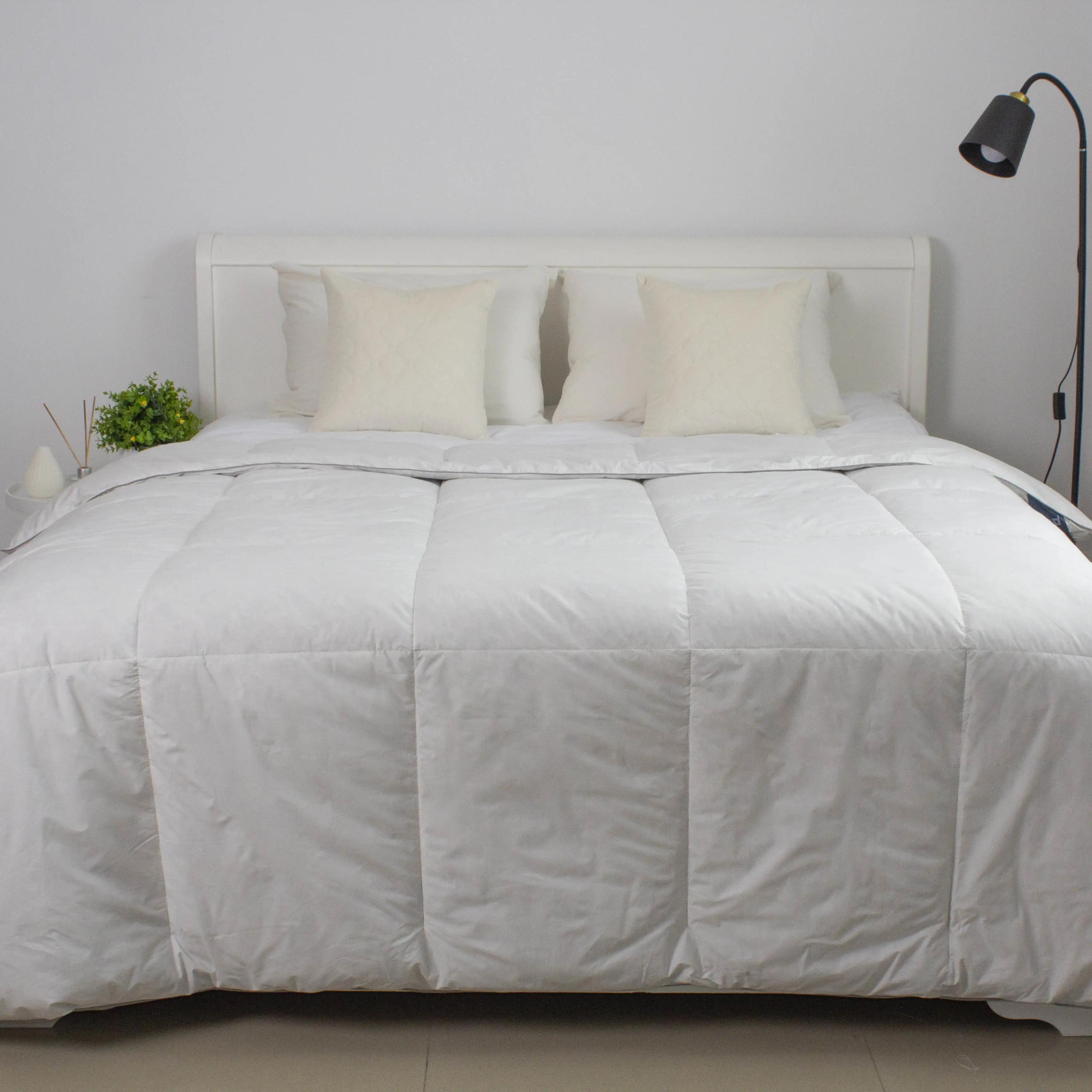 Ковдра COTE BLANC "Feather", 180x210 - Фото 2 Ковдра COTE BLANC "Feather", 180x210 - Фото 2