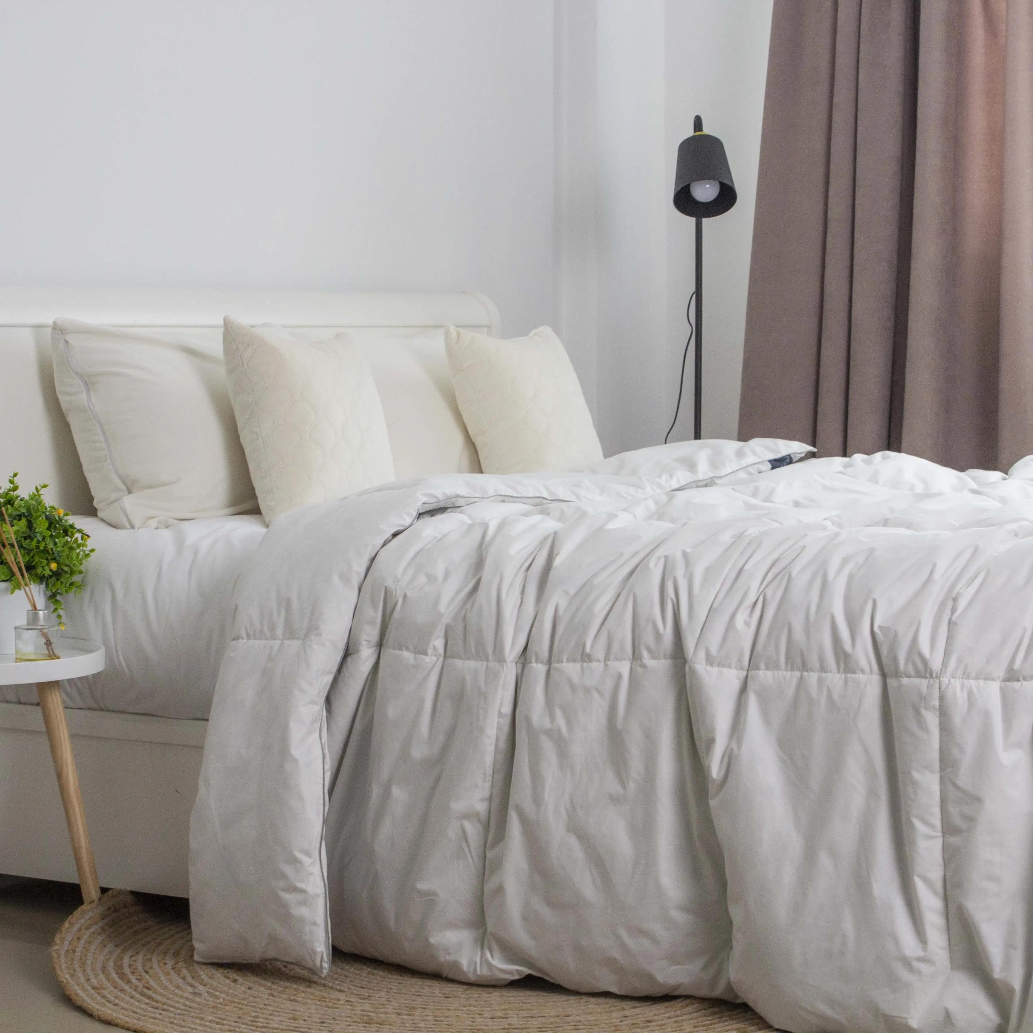 Ковдра COTE BLANC "Feather", 180x210 - Фото 3 Ковдра COTE BLANC "Feather", 180x210 - Фото 3