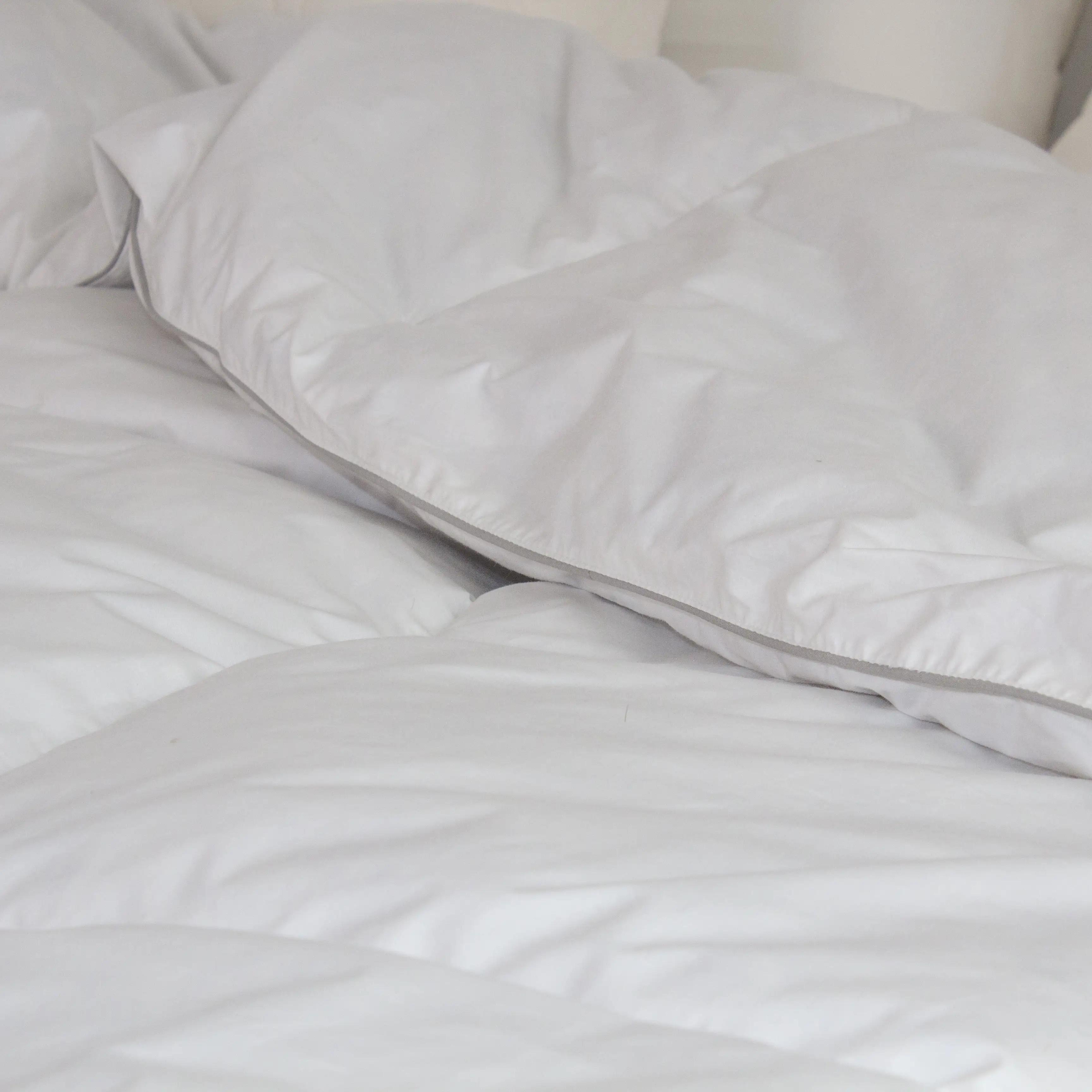 Ковдра COTE BLANC "Feather", 180x210 - Фото 4 Ковдра COTE BLANC "Feather", 180x210 - Фото 4