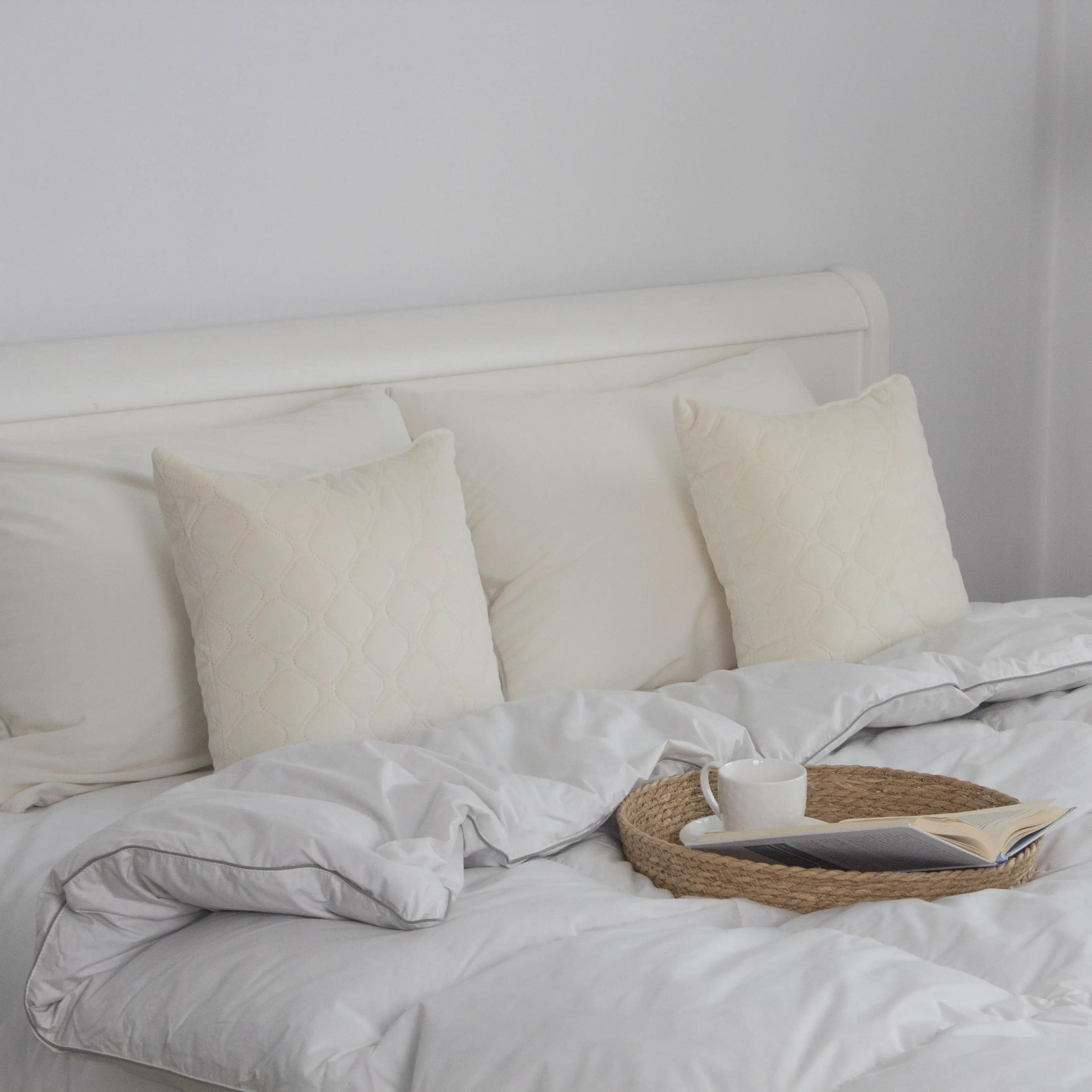 Ковдра COTE BLANC "Feather", 180x210 - Фото 6 Ковдра COTE BLANC "Feather", 180x210 - Фото 6