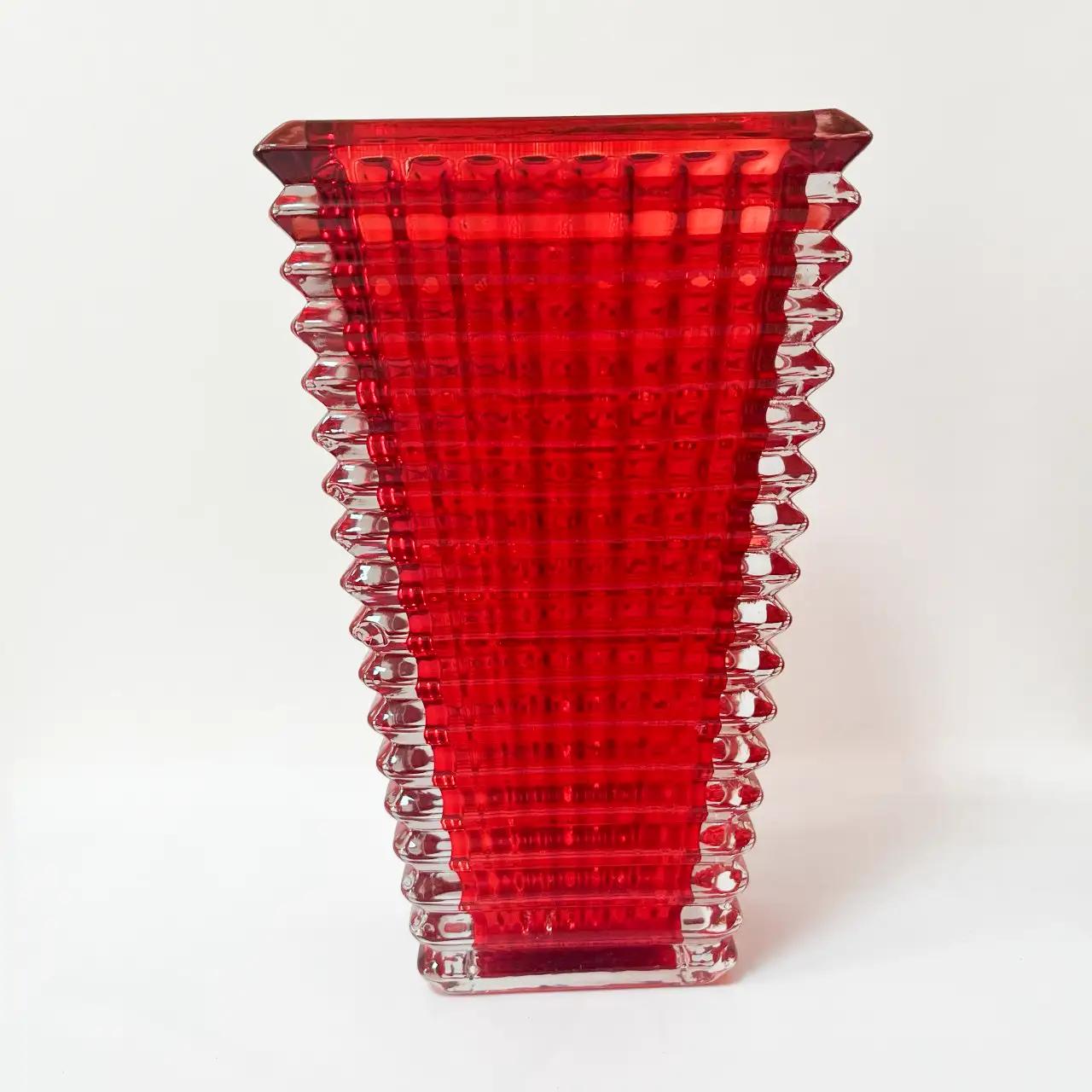 Red Warmth vase, 22.5 cm, glass, red Red Warmth vase, 22.5 cm, glass, red