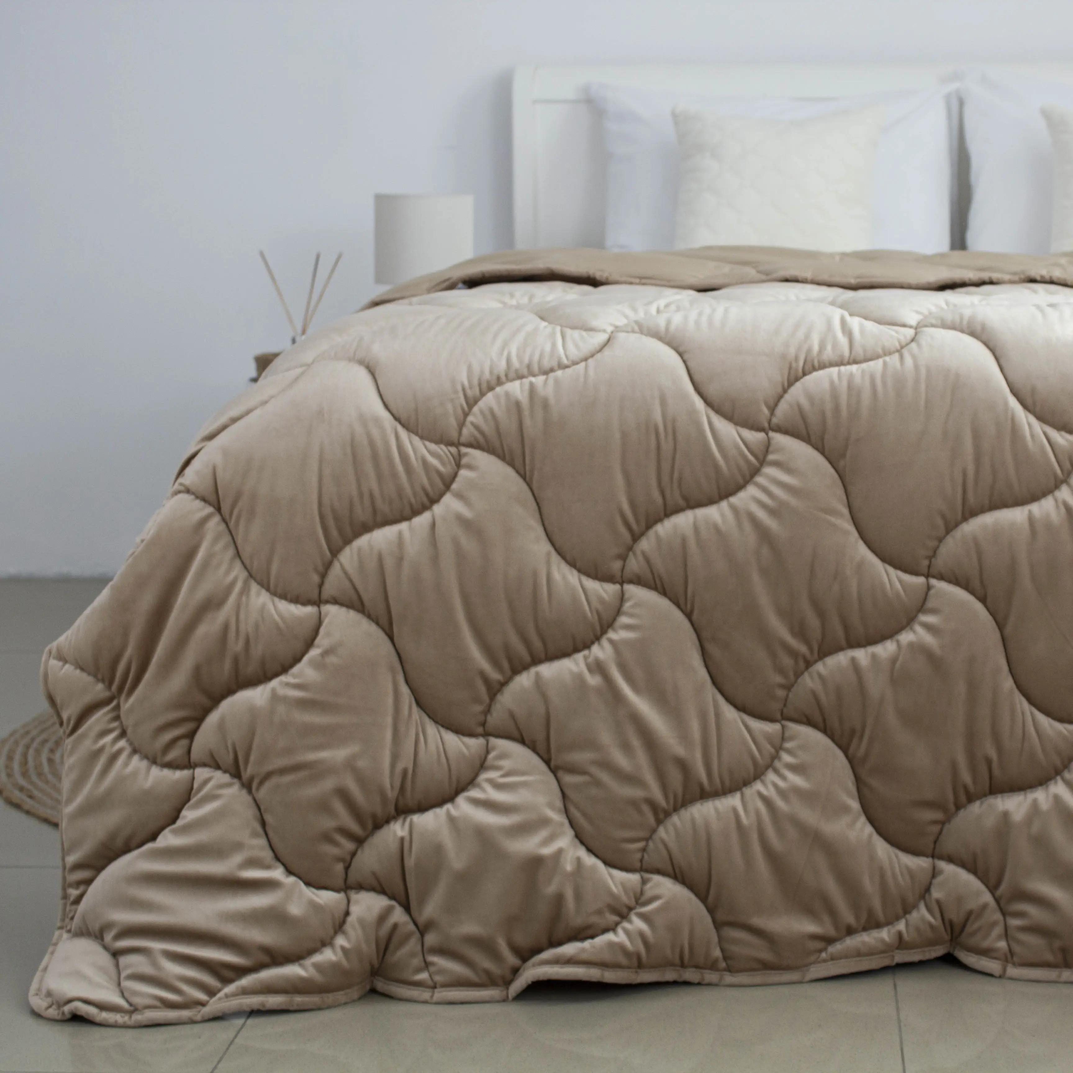 Одеяло ТЕП «VELOUR» Золотой беж, 180x210 - Фото 2 Одеяло ТЕП «VELOUR» Золотой беж, 180x210 - Фото 2