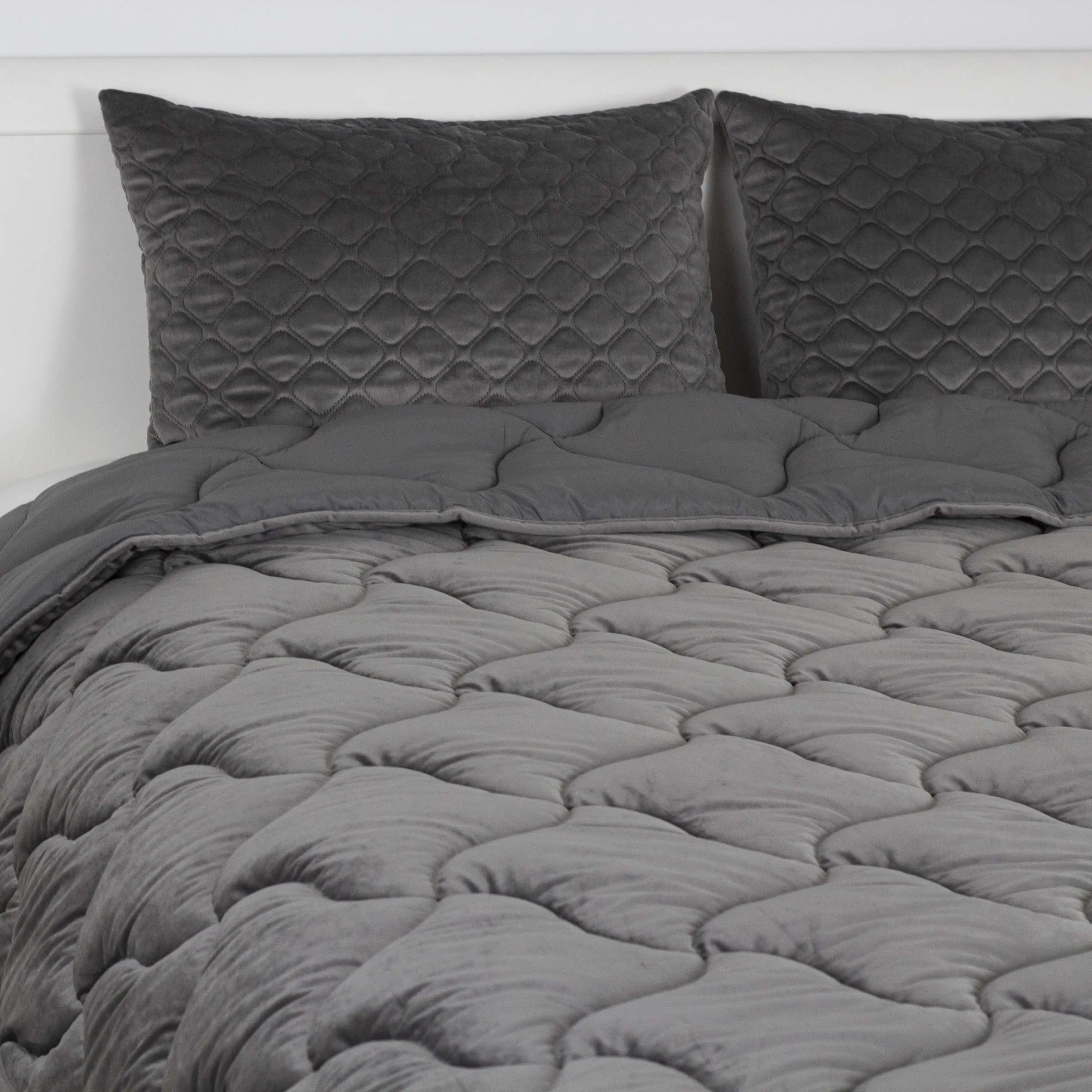 Одеяло ТЕП «VELOUR» Темно – серая, 200x210 - Фото 4 Одеяло ТЕП «VELOUR» Темно – серая, 200x210 - Фото 4