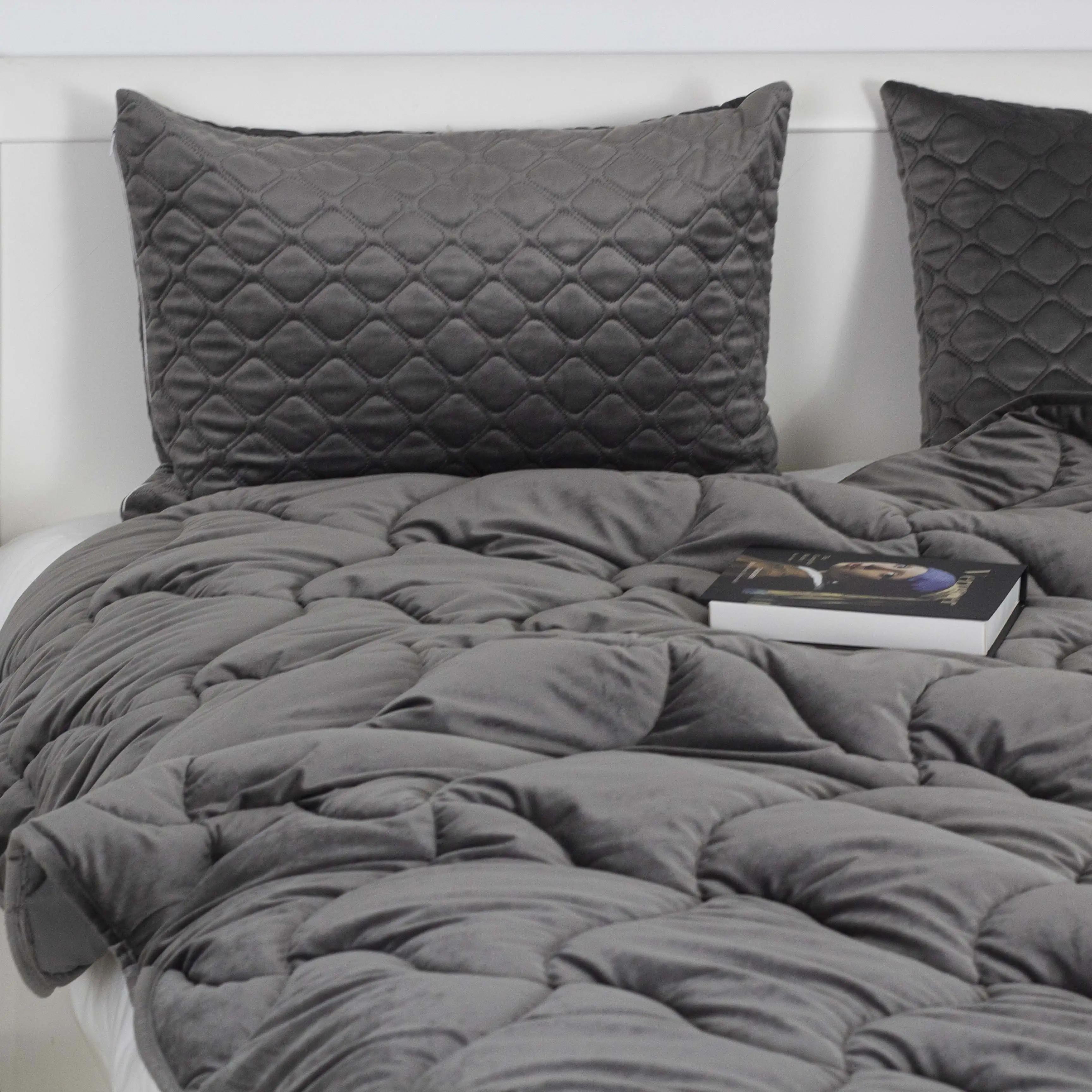 Одеяло ТЕП «VELOUR» Темно – серая, 200x210 - Фото 5 Одеяло ТЕП «VELOUR» Темно – серая, 200x210 - Фото 5