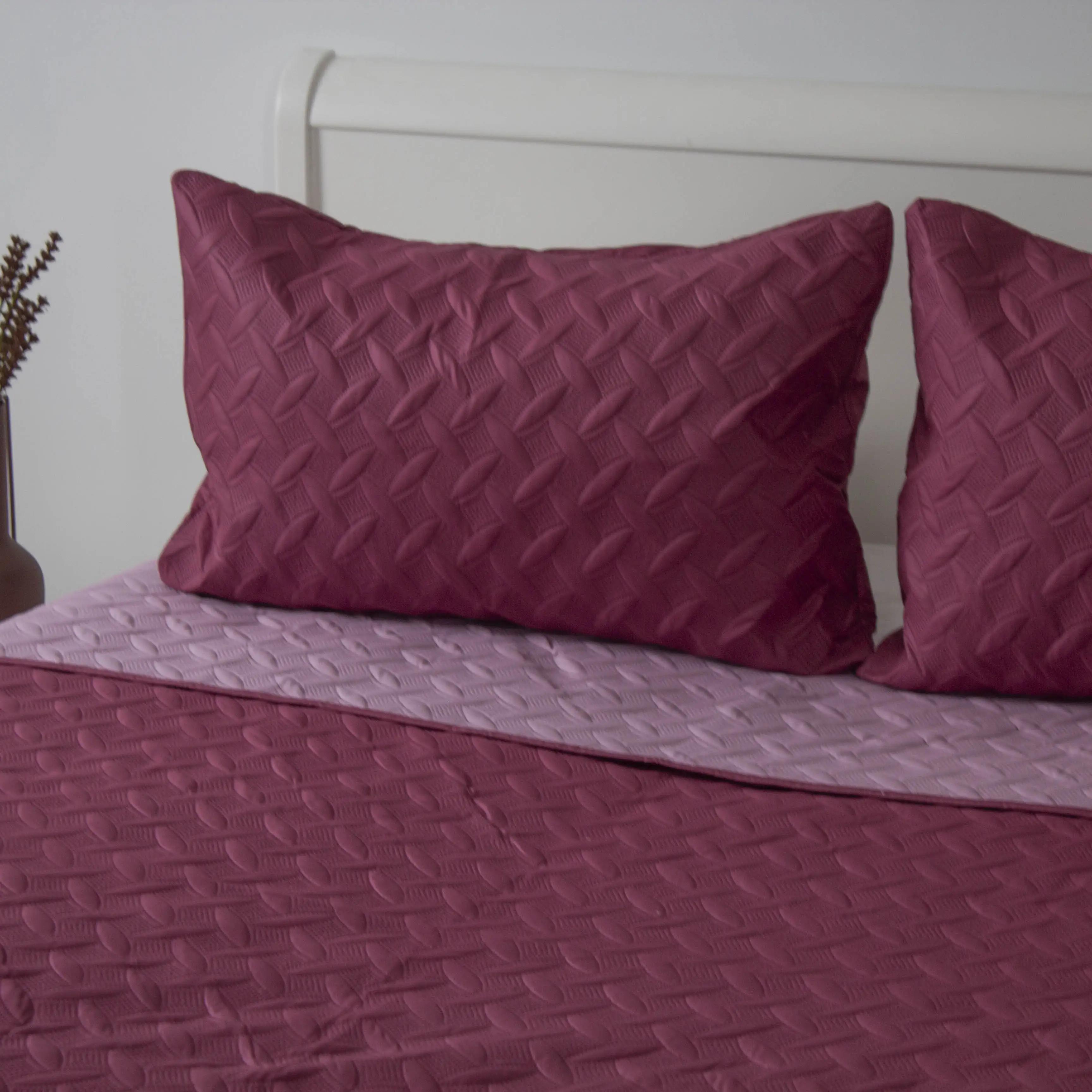 Покрывало ТЕП "VINTAGE" 1 наволочка 50*70 см Бордовое/Винтаж, 150x210 - Фото 3 Покрывало ТЕП "VINTAGE" 1 наволочка 50*70 см Бордовое/Винтаж, 150x210 - Фото 3