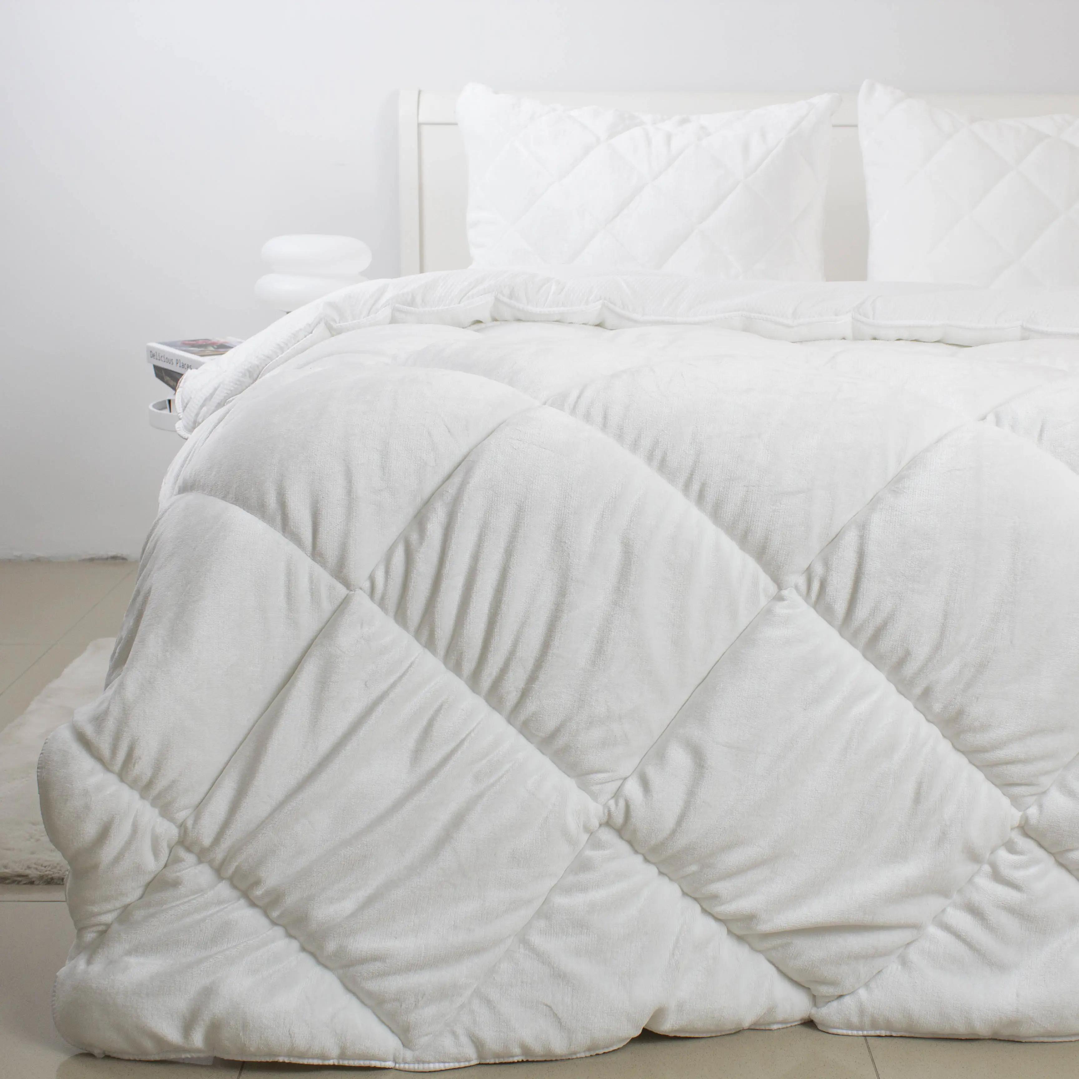 Blanket "WHITE TEDDY", 150x210 - Photo 2 Blanket "WHITE TEDDY", 150x210 - Photo 2