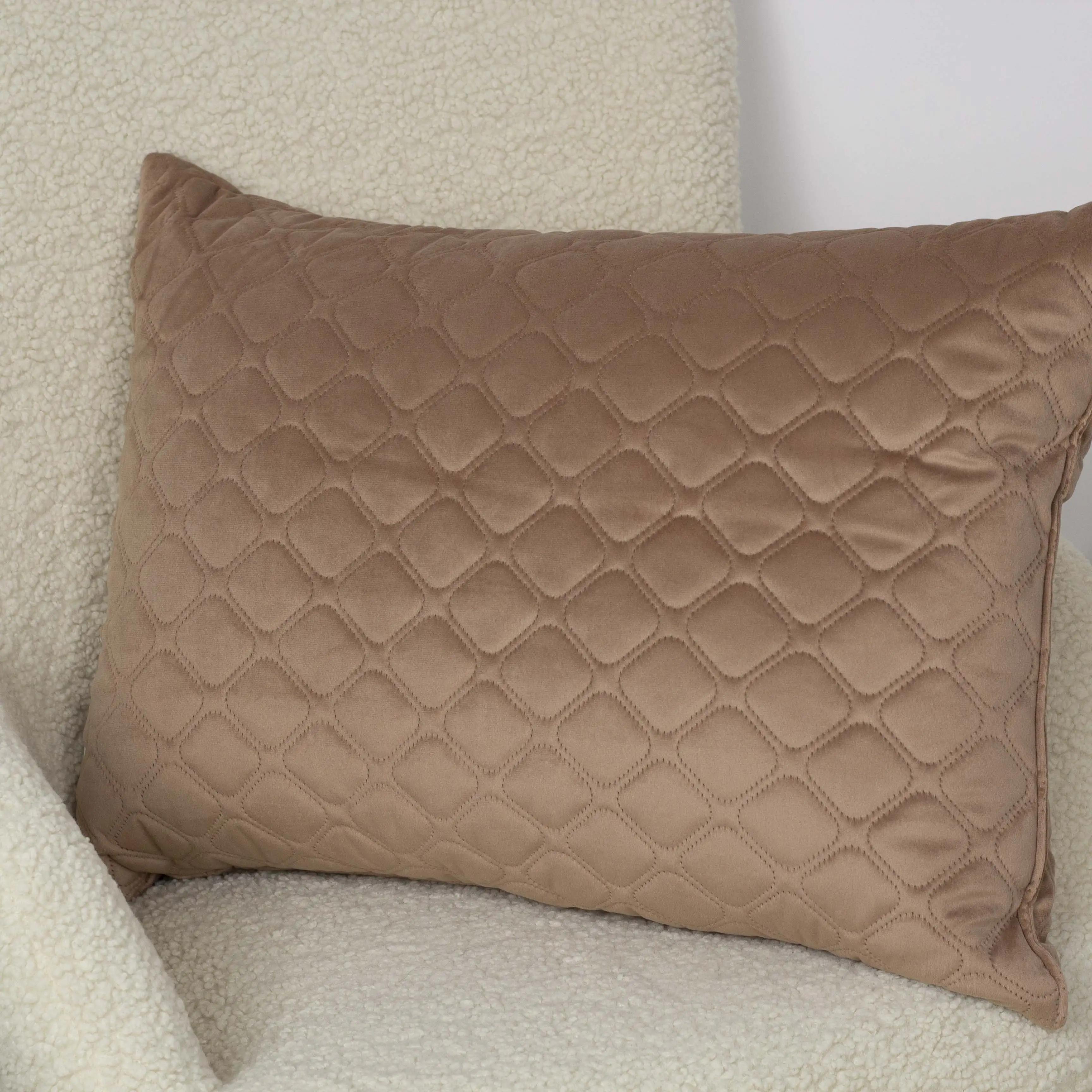 Decorative pillow "VELOUR" Cappuccino, 40x40 Decorative pillow "VELOUR" Cappuccino, 40x40