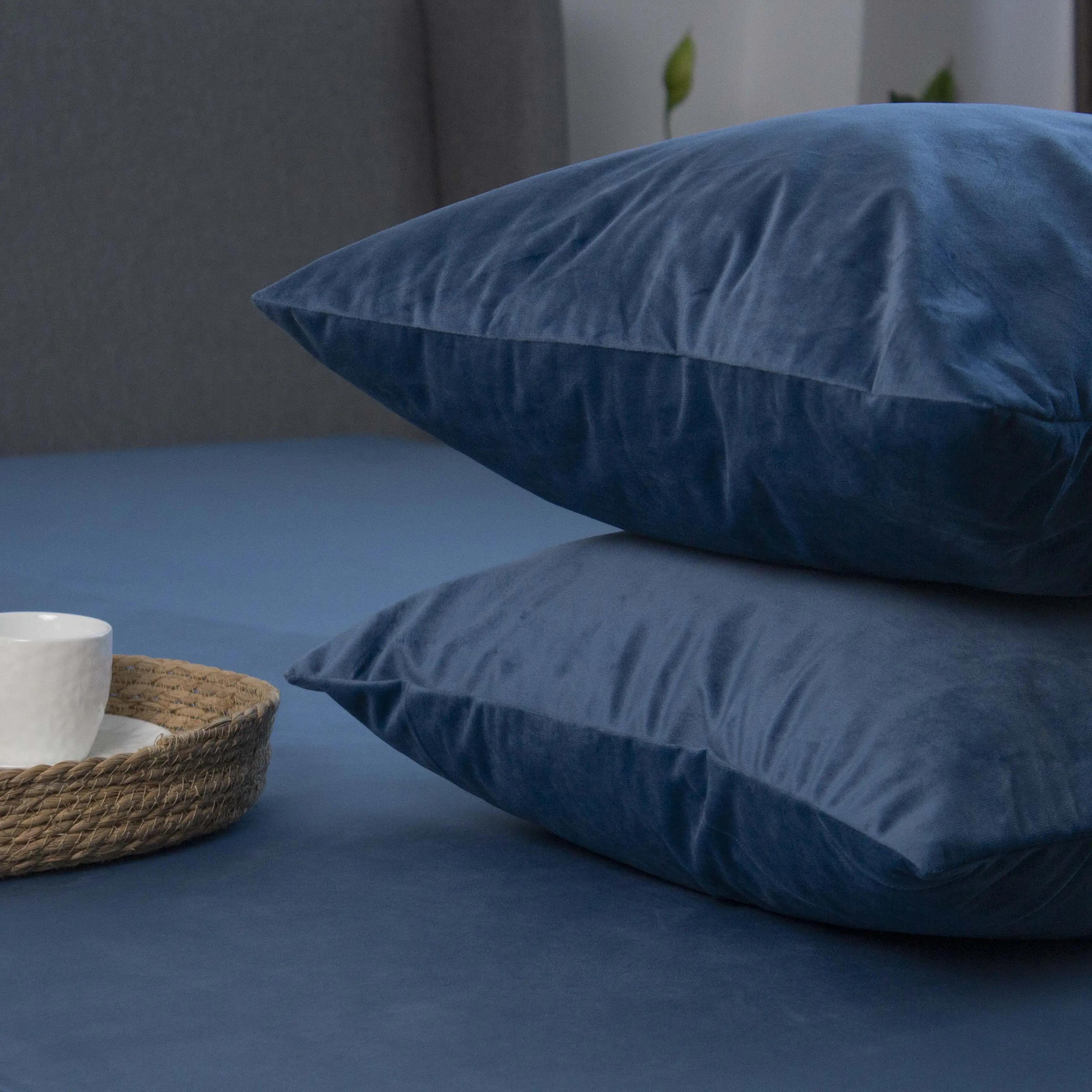 Decorative pillowcase TEP "VELOUR" 50x70 with a zipper, cut-to-shape Dark blue, 50x70 Decorative pillowcase TEP "VELOUR" 50x70 with a zipper, cut-to-shape Dark blue, 50x70